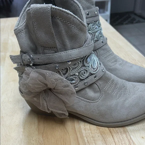 Not Rated Beige Embroidered Ankle Booties - Picture 2 of 4